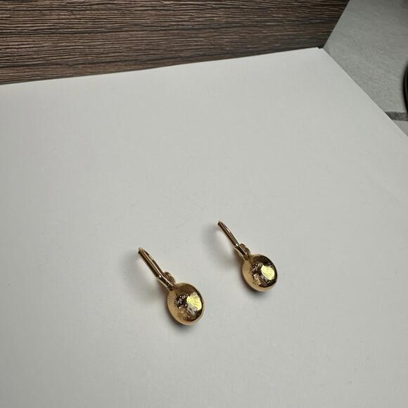 Napier Oval Black Rhinestone Gold Tone Leverback Pierced Earrings - Picture 6 of 9